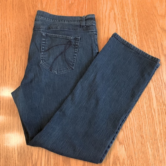 New York & Company plus size jeans - Picture 4 of 4